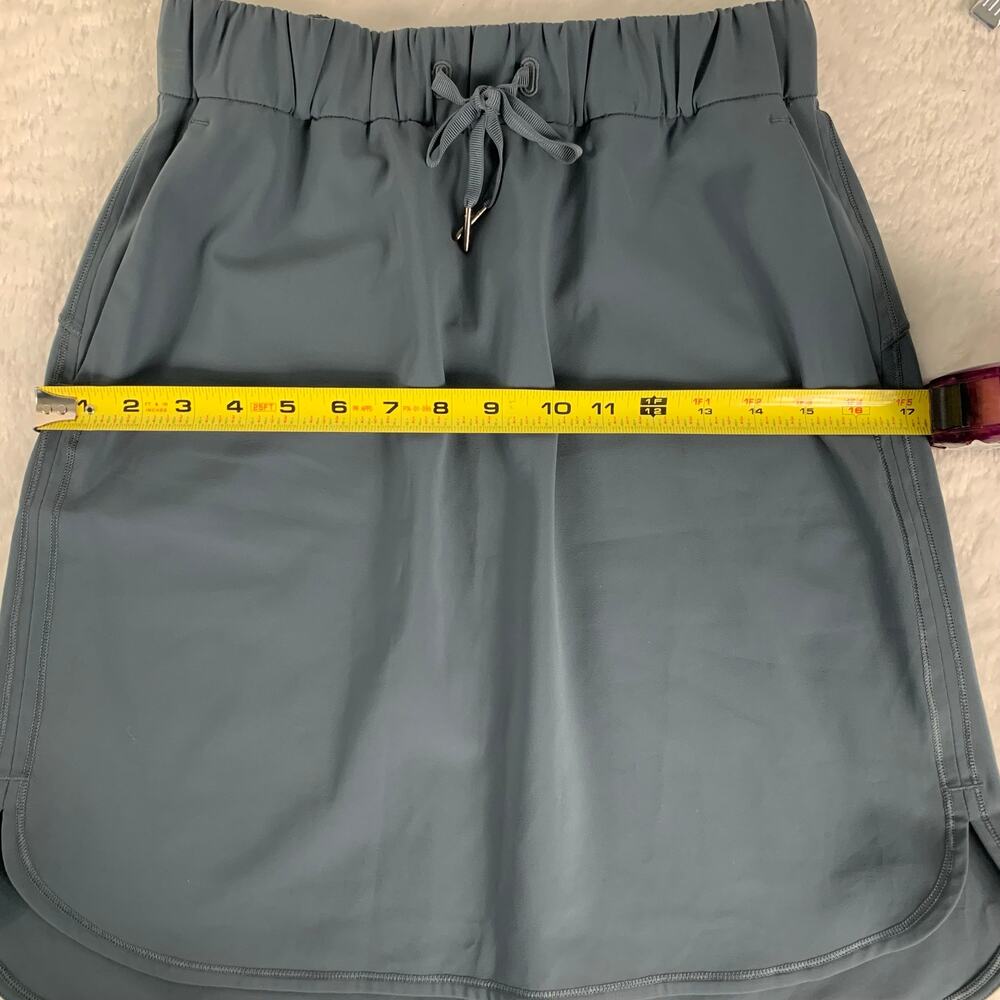 Lululemon Women's On the Fly Skirt Size 6 - Picture 9 of 10